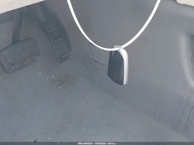 2017 CADILLAC XT5 1GYKNERS0HZ148906 Photo 10