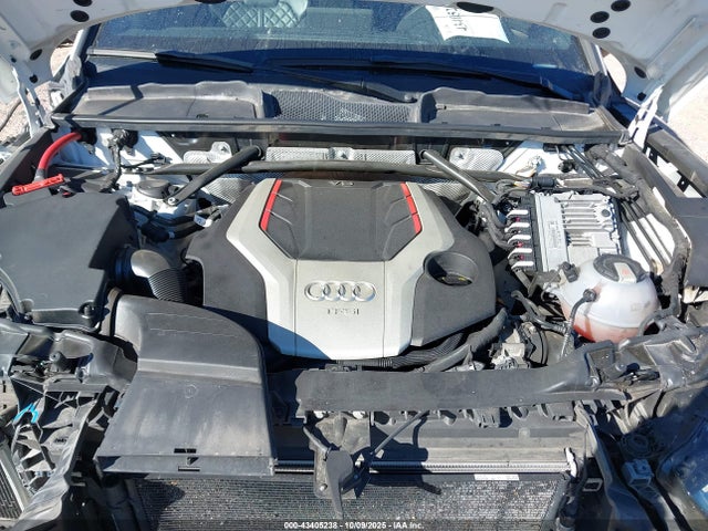 2018 AUDI SQ5 WA1A4AFY2J2209672 Photo 9