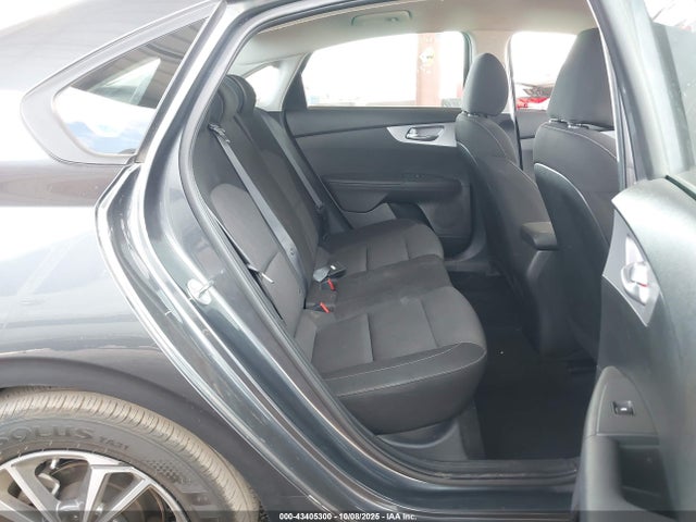 3KPF24AD1RE700868 KIA mpi nu