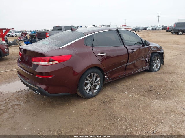 5XXGT4L38LG403827 KIA Optima Lx