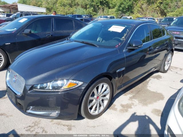 2015 JAGUAR XF SAJWA0FS7FPU61682 Photo 1