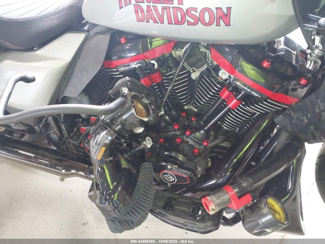 2025 HARLEY-DAVIDSON FLTRXSTSE 1HD1TL818SB952163 Photo 7