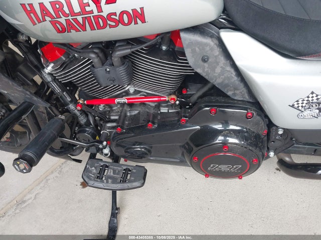 2025 HARLEY-DAVIDSON FLTRXSTSE 1HD1TL818SB952163 Photo 8