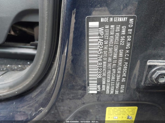 2017 PORSCHE MACAN WP1AB2A57HLB12338 Photo 8