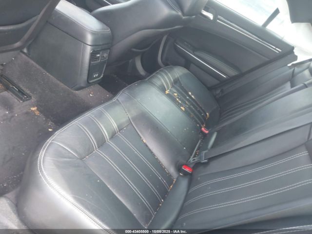 2018 CHRYSLER 300 2C3CCABG5JH201754 Photo 7