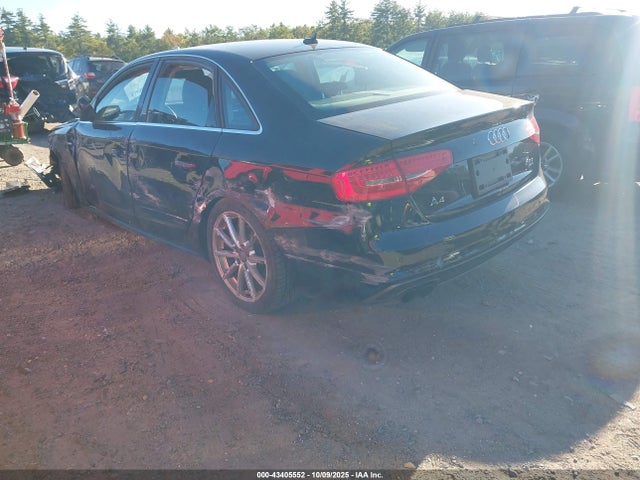 2014 AUDI A4 WAUFFAFLXEN029030 Photo 2