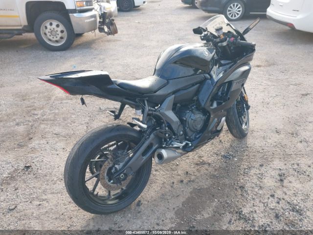 2025 YAMAHA YZFR7 JYARM38E5SA017432 Photo 3
