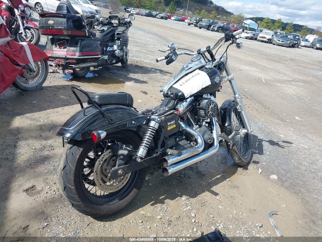 2015 HARLEY-DAVIDSON FXDWG 1HD1GPM17FC323611 Photo 3