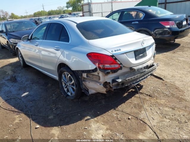 2015 MERCEDES-BENZ C 300 55SWF4JBXFU075734 Photo 2
