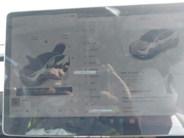 2024 TESLA MODEL Y 7SAYGDEE0RF027744 Photo 6