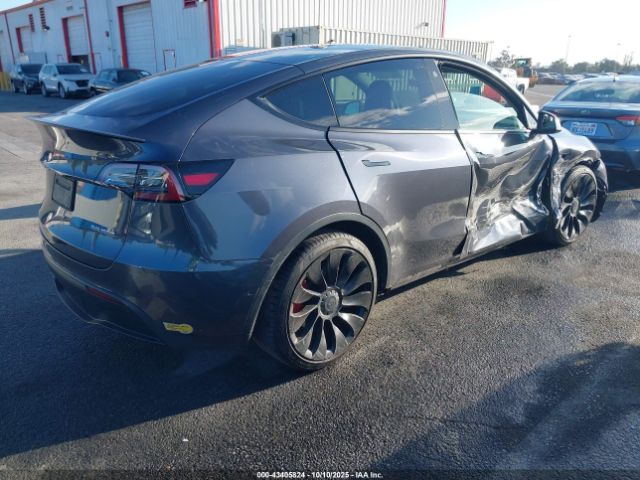 2021 TESLA MODEL Y 5YJYGDEF8MF212025 Photo 3