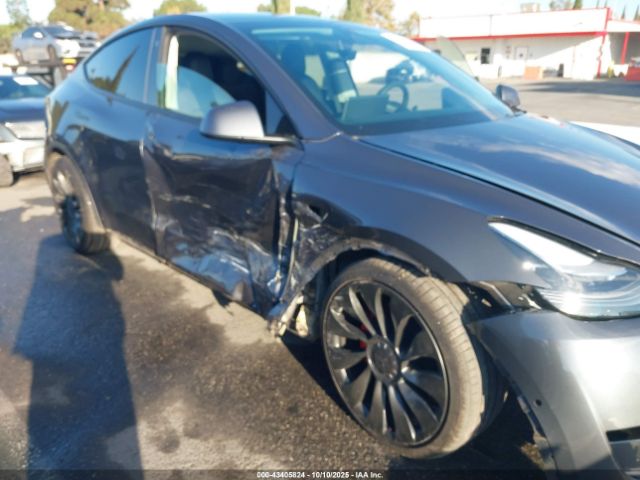 2021 TESLA MODEL Y 5YJYGDEF8MF212025 Photo 5
