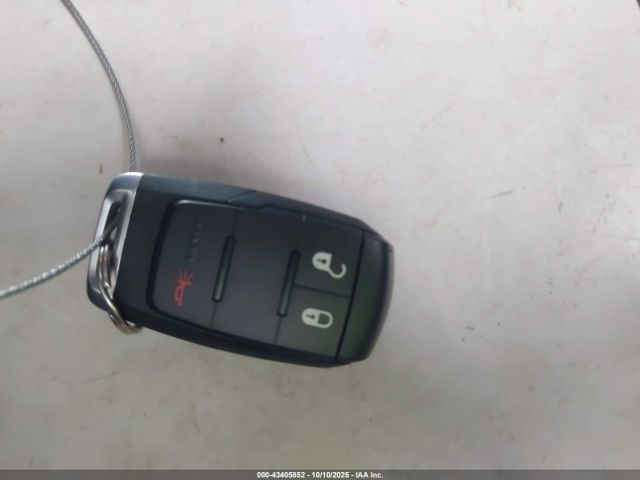 2020 RAM 2500 3C6UR5CLXLG142406 Photo 10