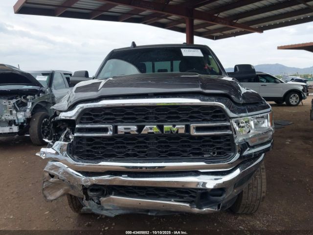 2020 RAM 2500 3C6UR5CLXLG142406 Photo 5