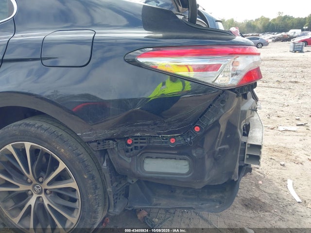 4T1B11HK6JU516578 Toyota CAMRY SE