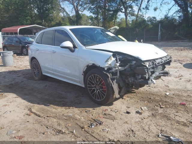 2015 PORSCHE CAYENNE WP1AC2A27FLA80667 Photo 0