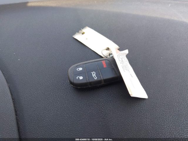 2023 CHRYSLER 300 2C3CCAAGXPH680408 Photo 10