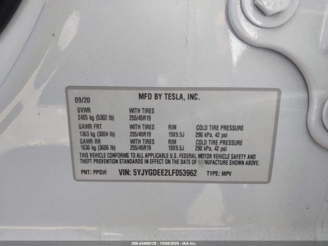 2020 TESLA MODEL Y 5YJYGDEE2LF053962 Photo 8