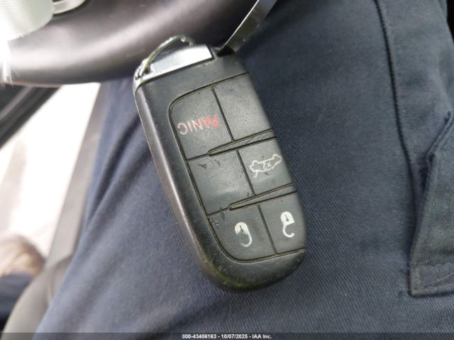 2018 CHRYSLER 300 2C3CCAAG3JH249576 Photo 10