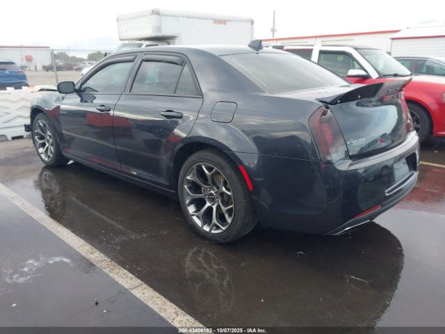 2018 CHRYSLER 300 2C3CCAAG3JH249576 Photo 2