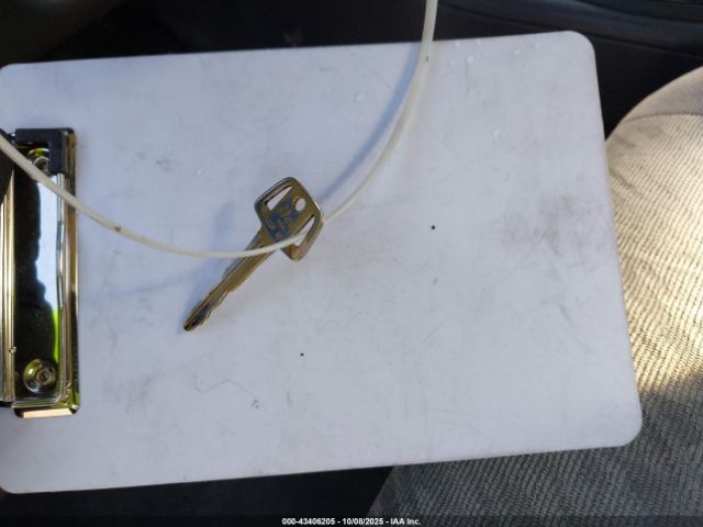 2001 MITSUBISHI MIRAGE JA3AY26C71U018708 Photo 10