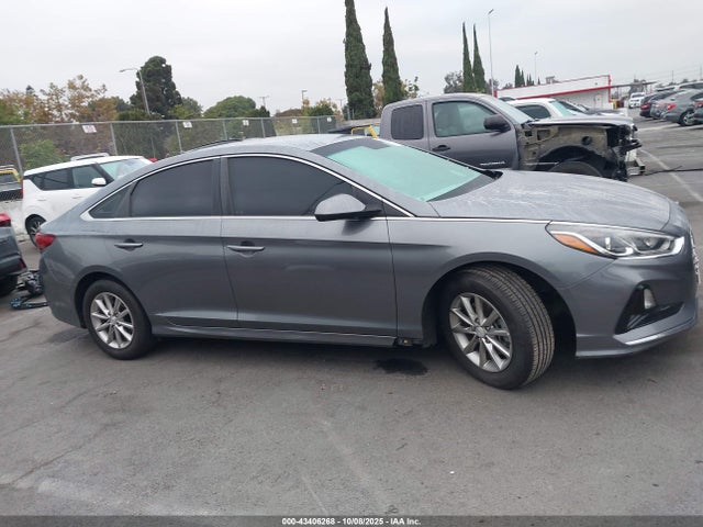 Hyundai SONATA SE 2018 5NPE24AF0JH677211 Image 12