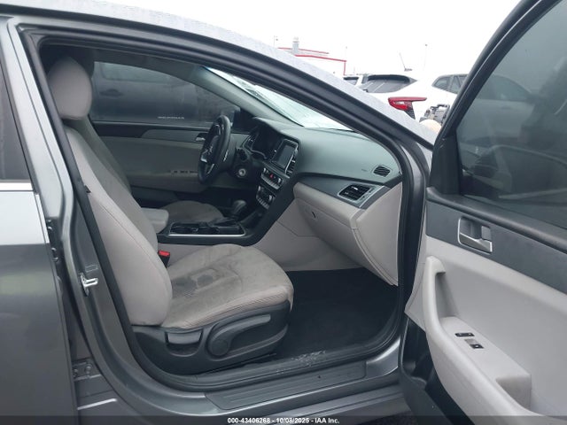 Hyundai SONATA SE 2018 5NPE24AF0JH677211 Image 5