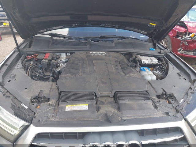 2017 AUDI Q7 WA1LAAF75HD018030 Photo 9