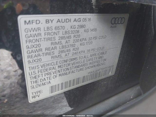 2017 AUDI Q7 WA1LAAF75HD018030 Photo 8