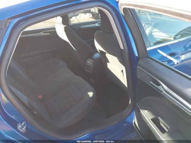 3FA6P0HD1JR253574 Ford FUSION SE