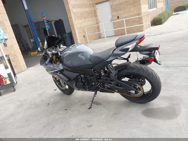 Suzuki GSX-R750 2025 JS1GR7MA7S7101671 Image 26