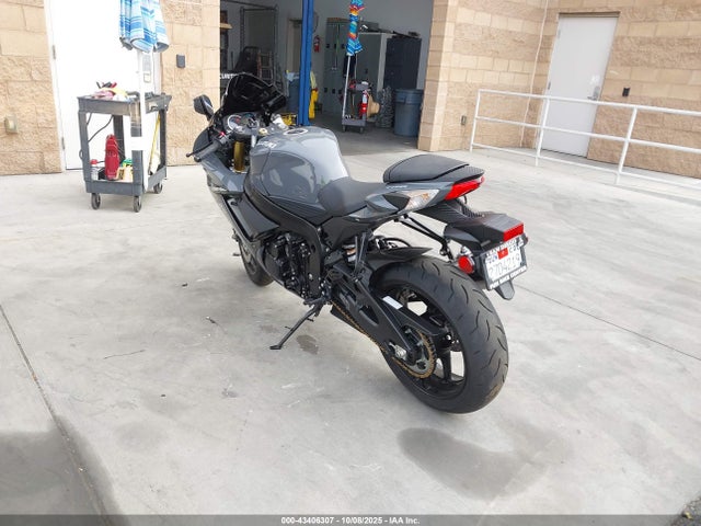 Suzuki GSX-R750 2025 JS1GR7MA7S7101671 Image 16