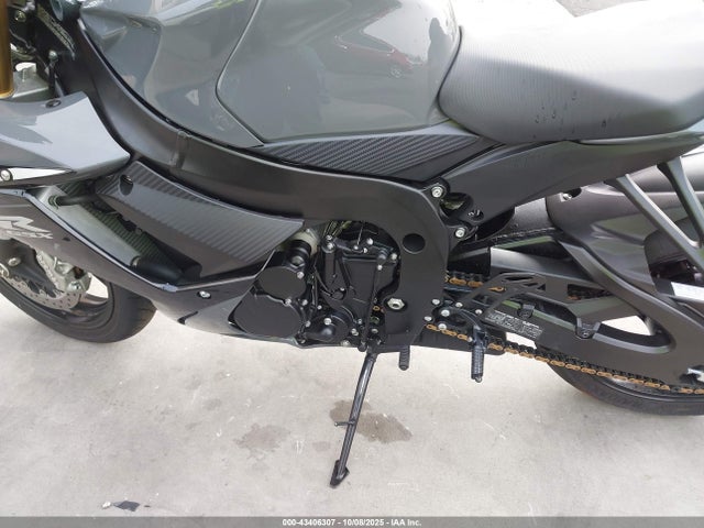 Suzuki GSX-R750 2025 JS1GR7MA7S7101671 Image 22