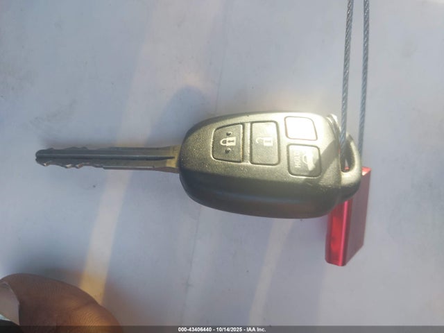 Toyota Corolla S 2015 5YFBURHE5FP285066 Image 27