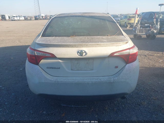 Toyota Corolla S 2015 5YFBURHE5FP285066 Image 32