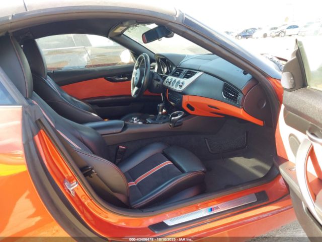 2014 BMW Z4 WBALM7C51EE386243 Photo 4
