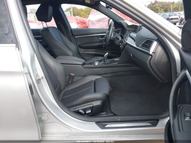 2017 BMW 330I WBA8D9G35HNU61606 Photo 4