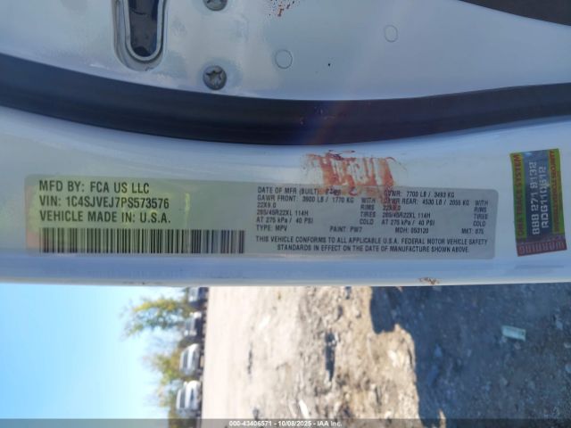 2023 JEEP GRAND WAGONEER 1C4SJVEJ7PS573576 Photo 8