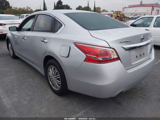 2013 NISSAN ALTIMA 1N4AL3AP3DN541700 Photo 2