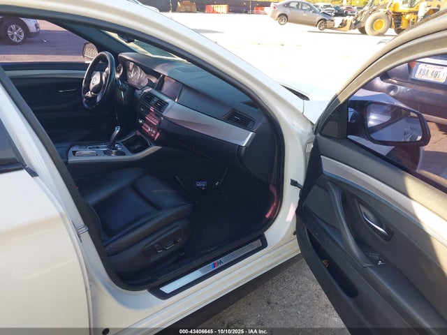 Продаж на аукціоні авто 2015 Bmw 535i Xdrive, vin: WBA5B3C50FD544229, номер лоту: 43406645