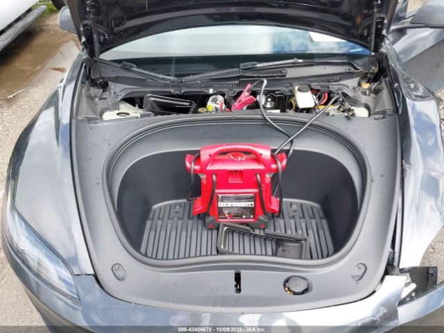 2025 TESLA MODEL 3 5YJ3E1EA3SF951335 Photo 9