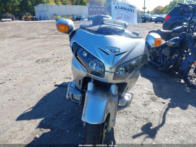 2015 HONDA GL1800 JH2SC68N7FK100328 Photo 4