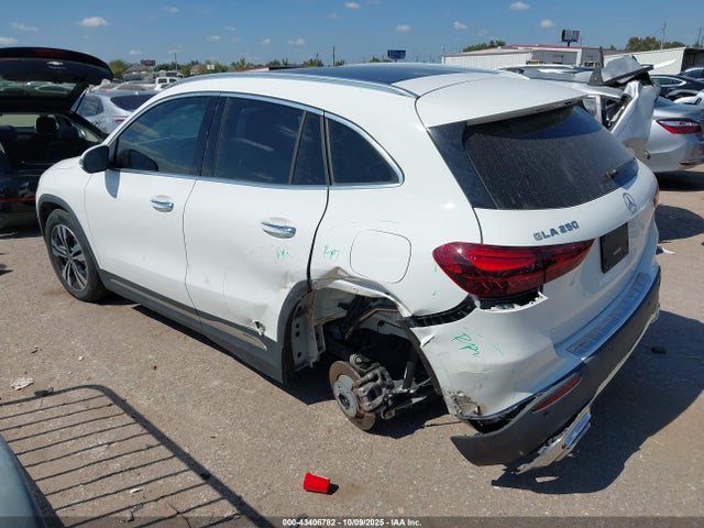 2024 MERCEDES-BENZ GLA 250 W1N4N4GB6RJ620028 Photo 2