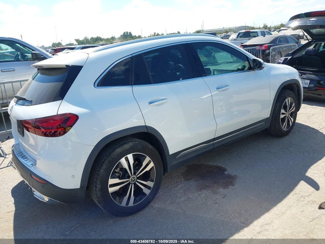 2024 MERCEDES-BENZ GLA 250 W1N4N4GB6RJ620028 Photo 3