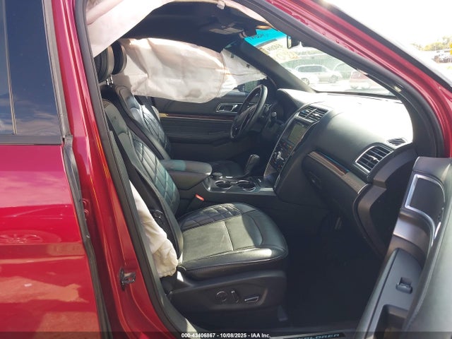 1FM5K8HT0HGB21476 Ford Explorer Platinum
