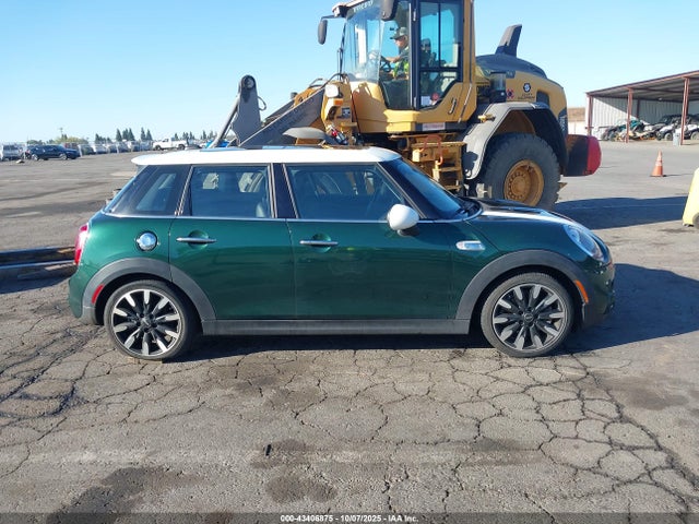 Mini Cooper 2018 WMWXU3C5XJ2F50808 Image 25