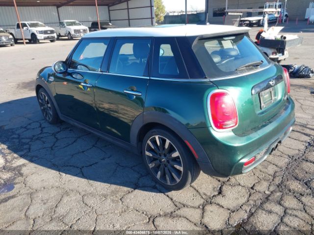 2018 MINI HARDTOP WMWXU3C5XJ2F50808 Photo 2