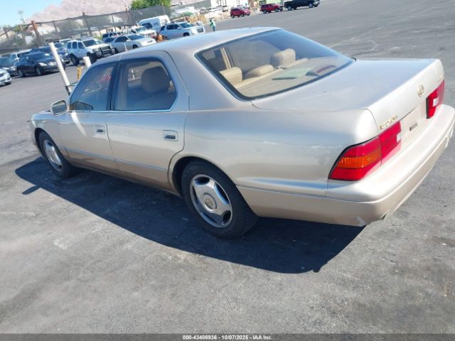 1998 LEXUS LS 400 JT8BH28F3W0116323 Photo 2