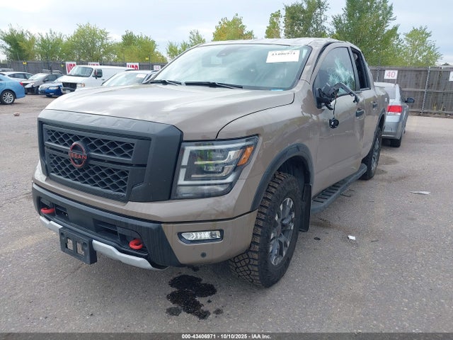 Nissan Titan Pro-4x 4x4 2023 1N6AA1ED5PN115190 Image 2