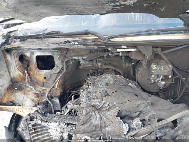 W1Y40BHY1NT118275 Mercedes-Benz Sprinter 2500 Standard Roof I4